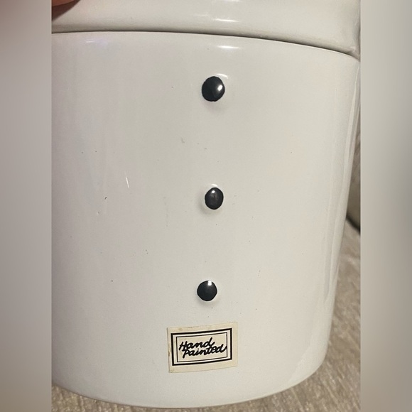 Housewares International Christmas Storage Container - Picture 2 of 8